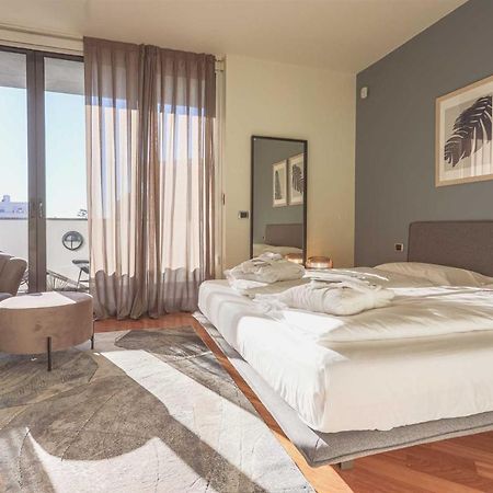 Ar Prestige Penthouse - Soho Apartment Bergamo Ngoại thất bức ảnh