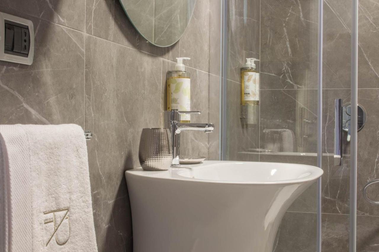 Ar Prestige Penthouse - Soho Apartment Bergamo Ngoại thất bức ảnh